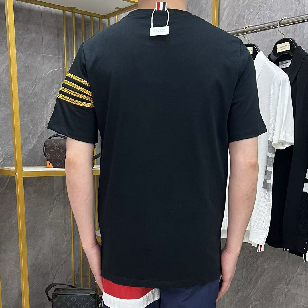 4-Bar Snake pattern T-shirt