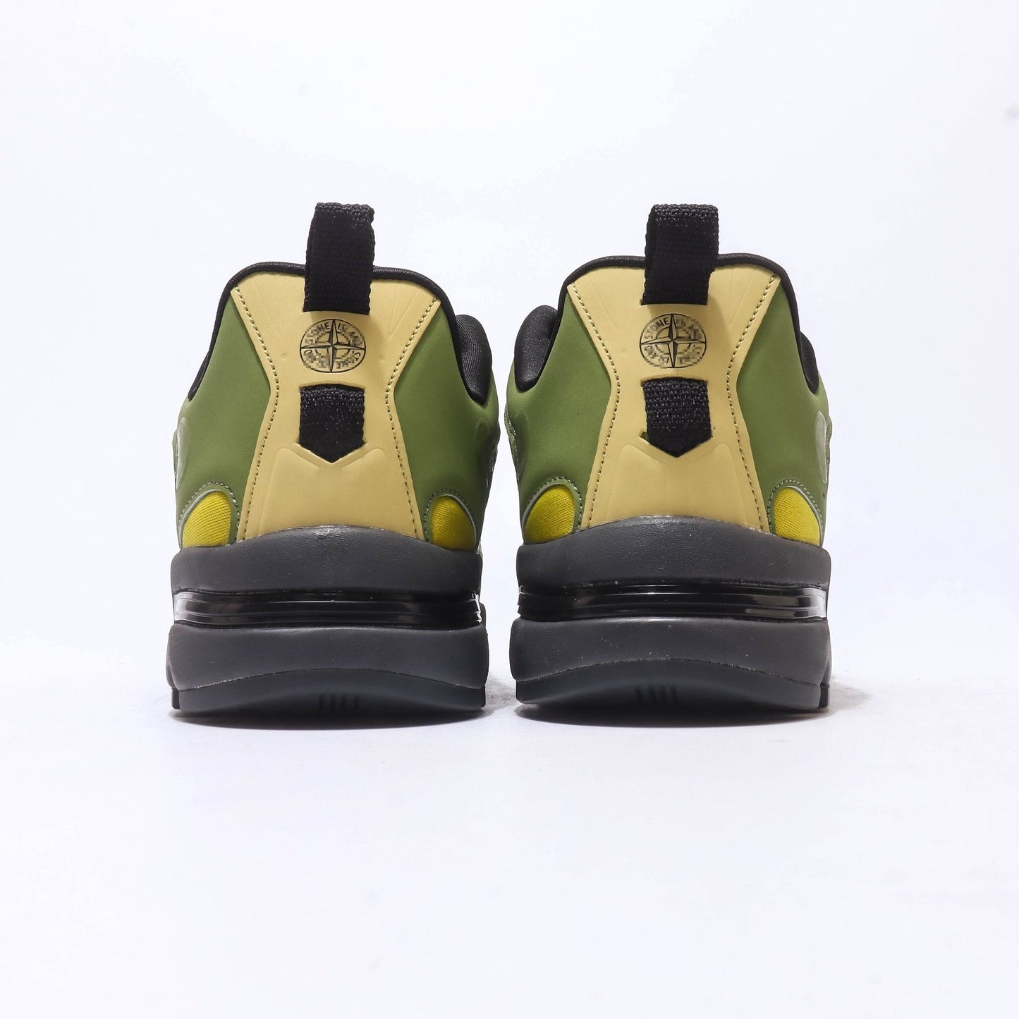 STONE ISLAND Classic Sneakers #1