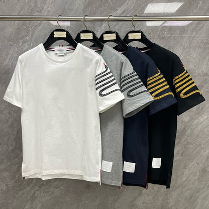4-Bar Snake pattern T-shirt