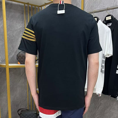 4-Bar Snake pattern T-shirt