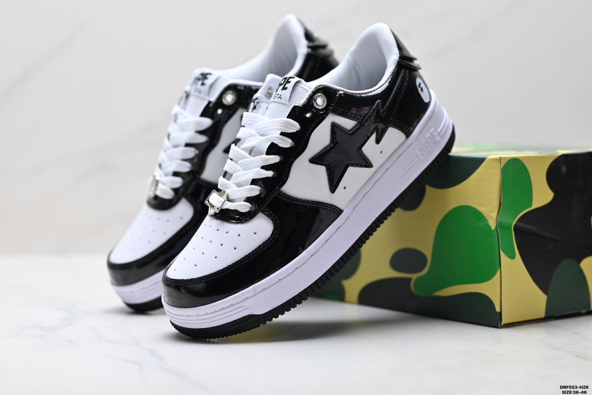 BAPE STA Low-Top Sneakers - Black/White