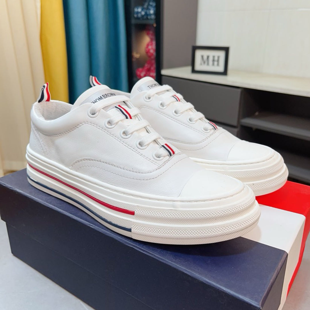 Four-bar leather sneakers