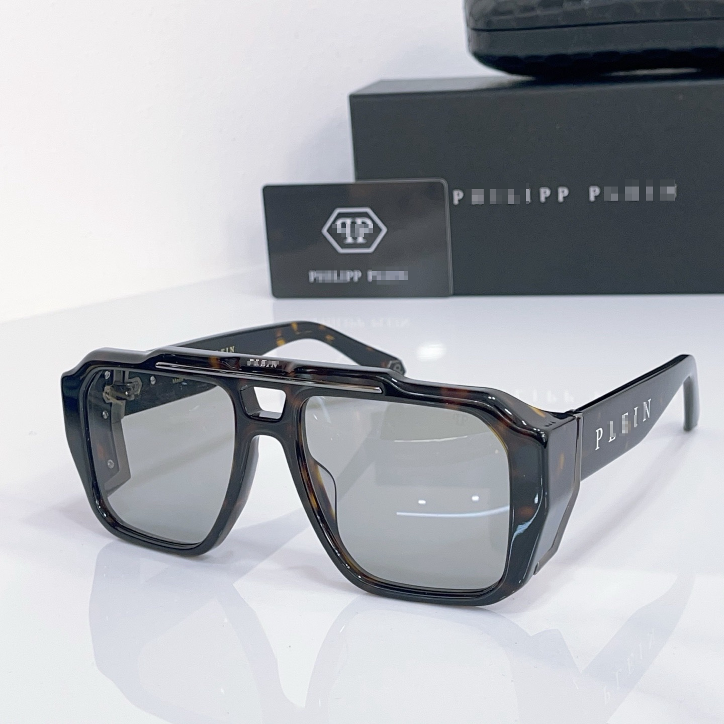 PP Letter logo sunglasses#43