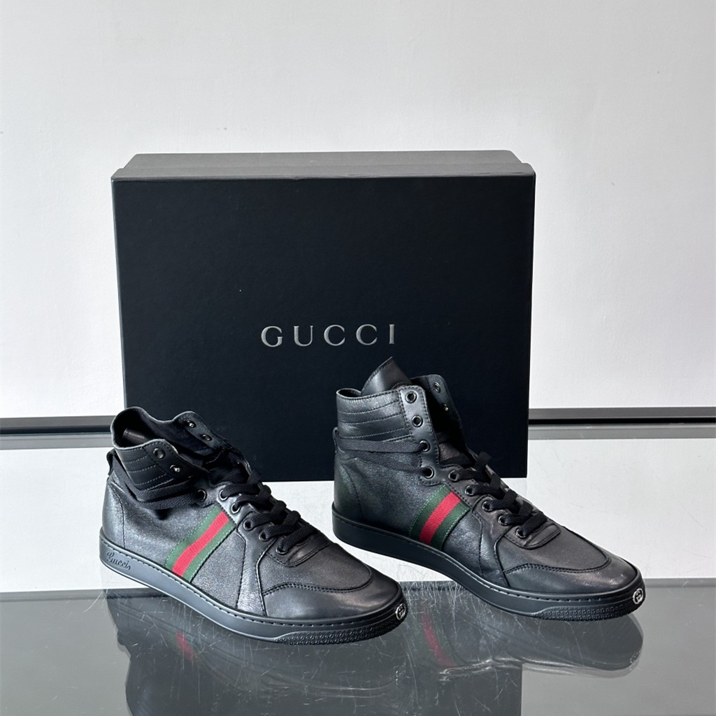 Gucci Shoes #65