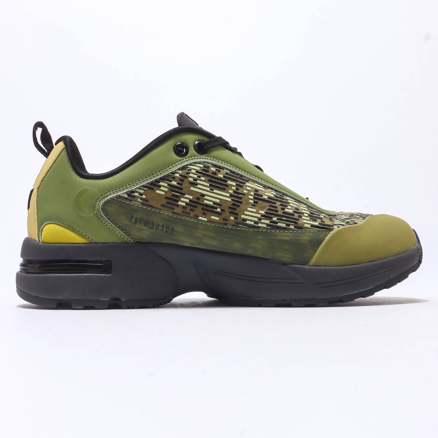 STONE ISLAND Classic Sneakers #1