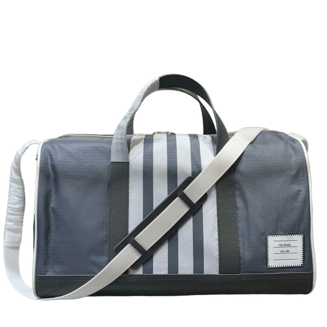 Premium Nylon & Leather Travel Duffel Bag - YKK Zipper 45CM