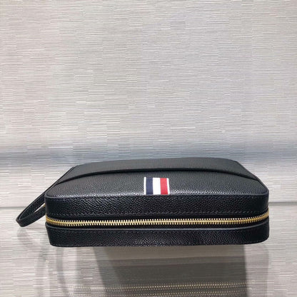 THOM TREND Classic Black Leather Clutch Bag