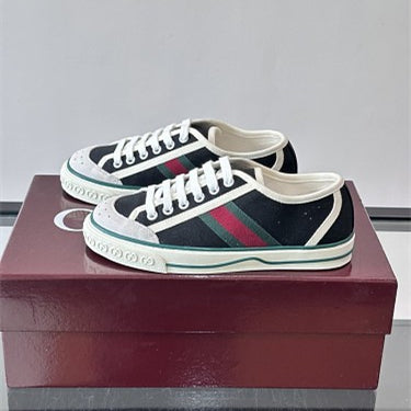 Gucci Shoes #50