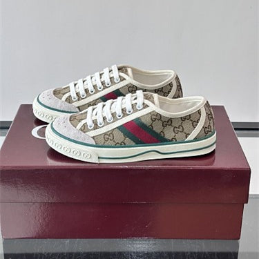 Gucci Shoes #50