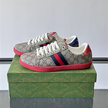Gucci Shoes #62