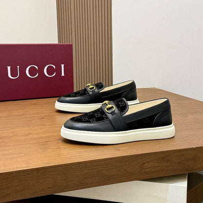 Gucci Shoes #72