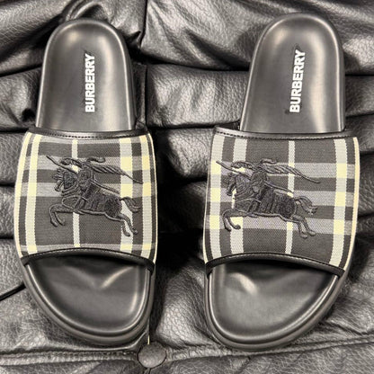 Burberry Vintage Check Slides#18