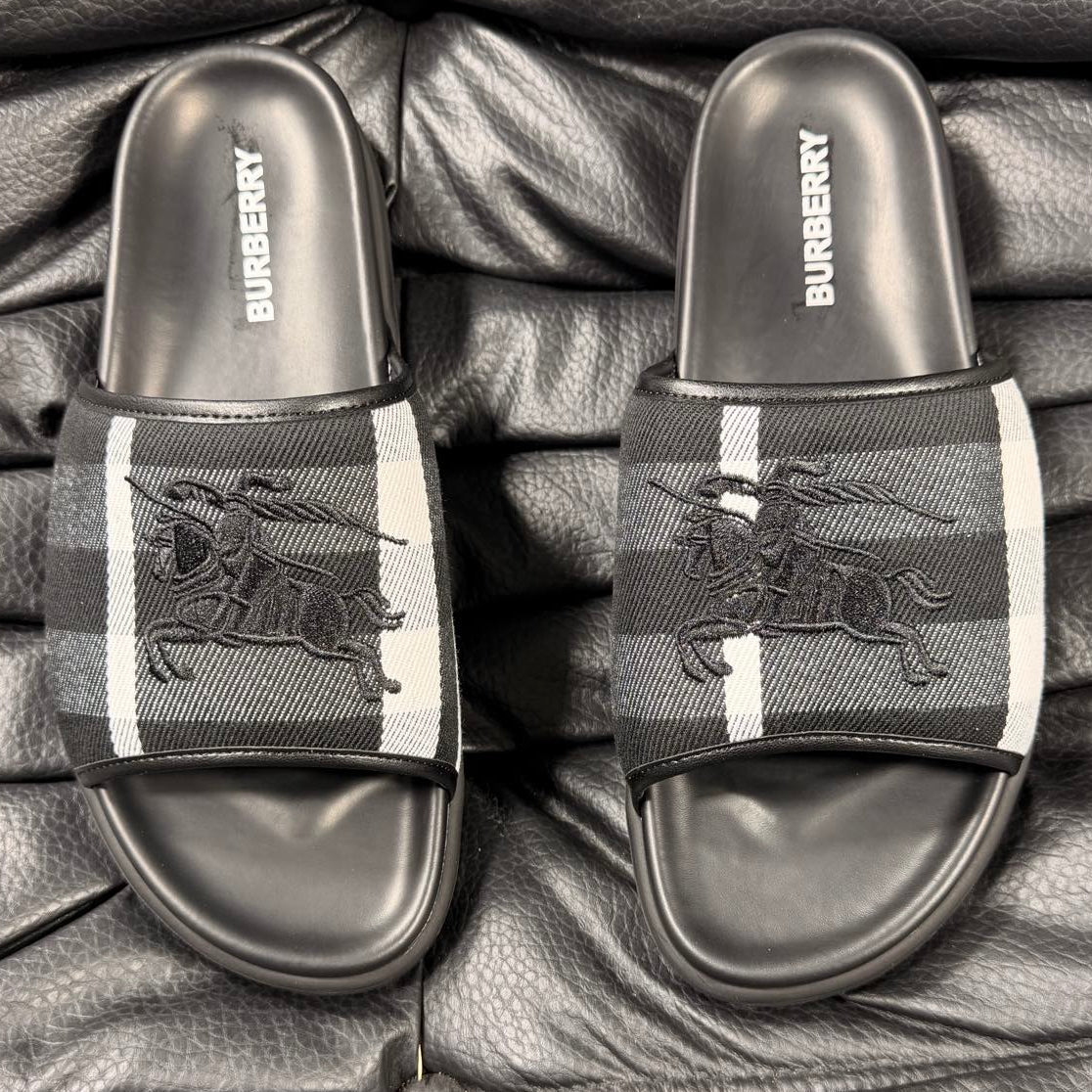 Burberry Vintage Check Slides#18